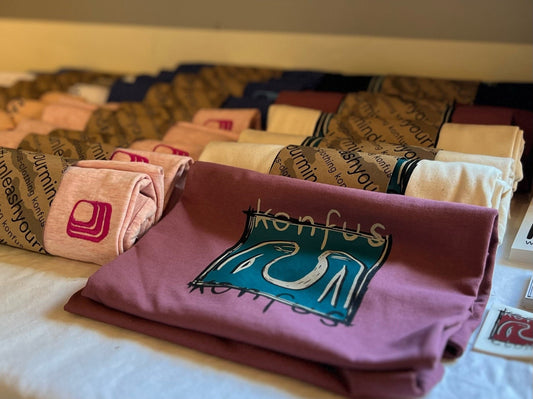UPDATE: Uns gibt's jetzt auch offline. - konfus clothing