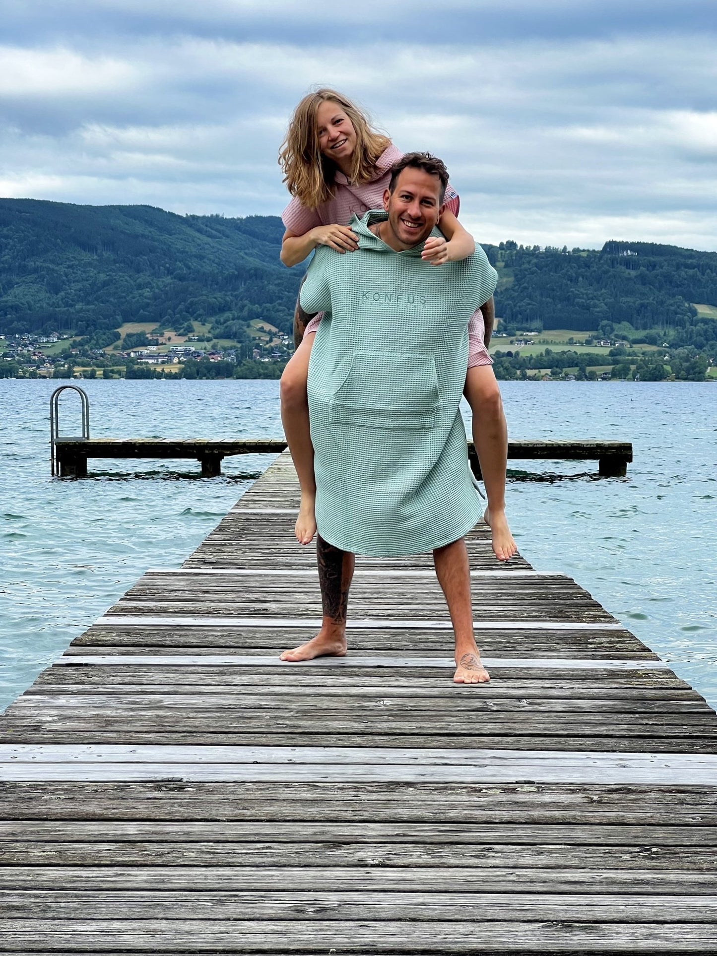 Beachponcho Lime Green Unisex - konfus clothing