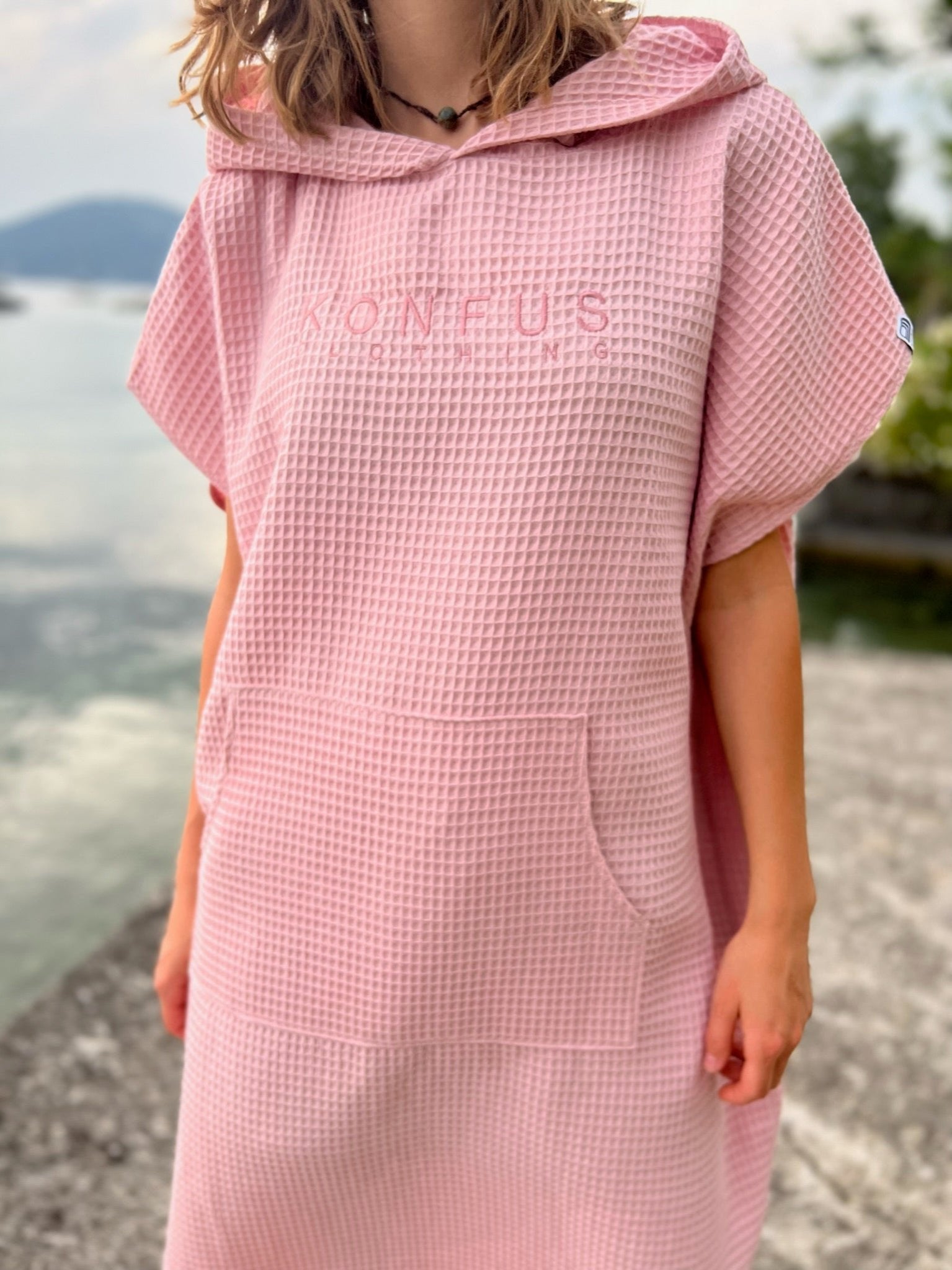 Beachponcho Quartz Rose Unisex - konfus clothing