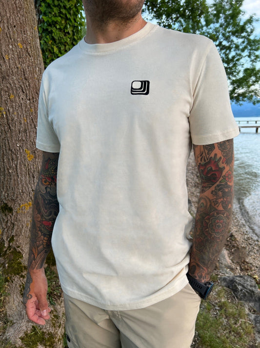 B/K BASIC T-Shirt mit Stick Unisex Bio - konfus clothing